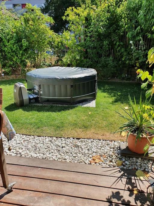 Appartement Dans Un Jardin جنيفا المظهر الخارجي الصورة